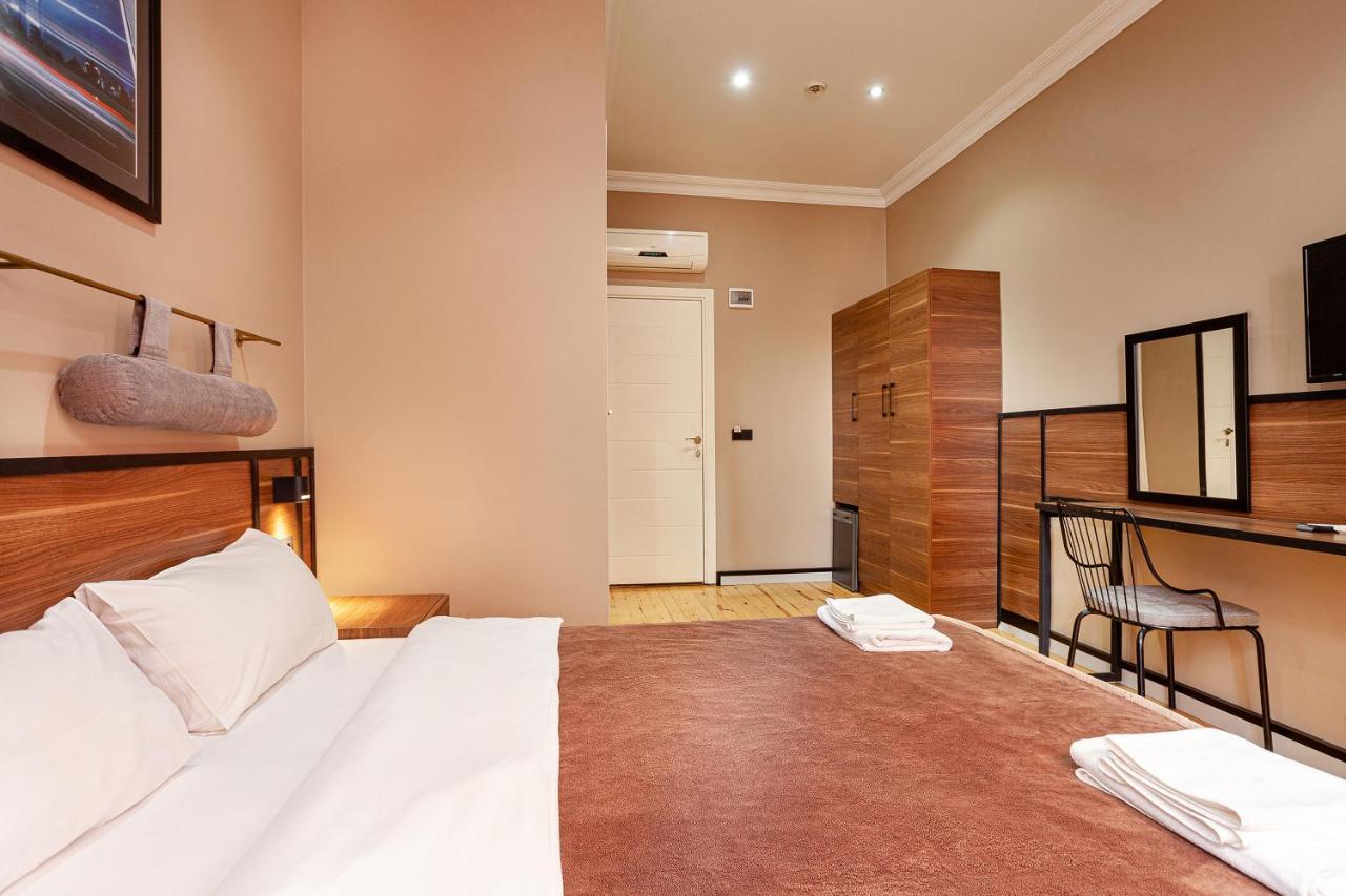 Aram Kerasi Rooms อิสตันบูล ภายนอก รูปภาพ