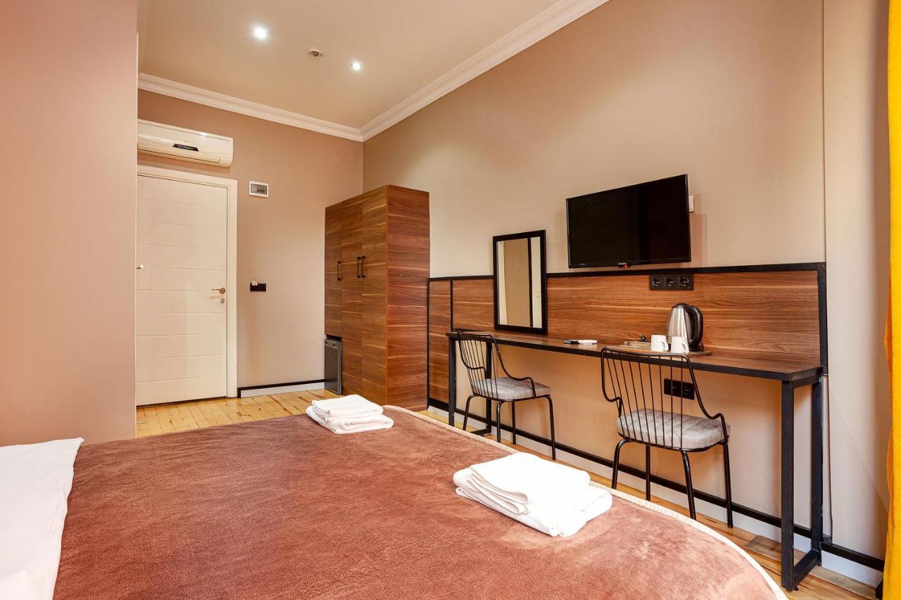 Aram Kerasi Rooms อิสตันบูล ภายนอก รูปภาพ