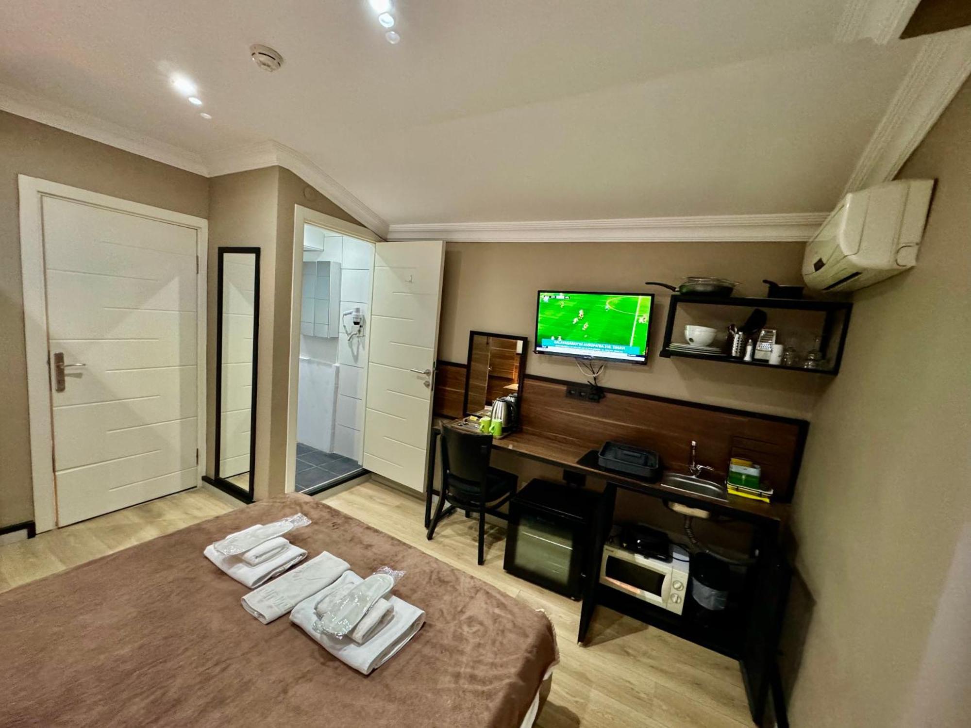 Aram Kerasi Rooms อิสตันบูล ภายนอก รูปภาพ